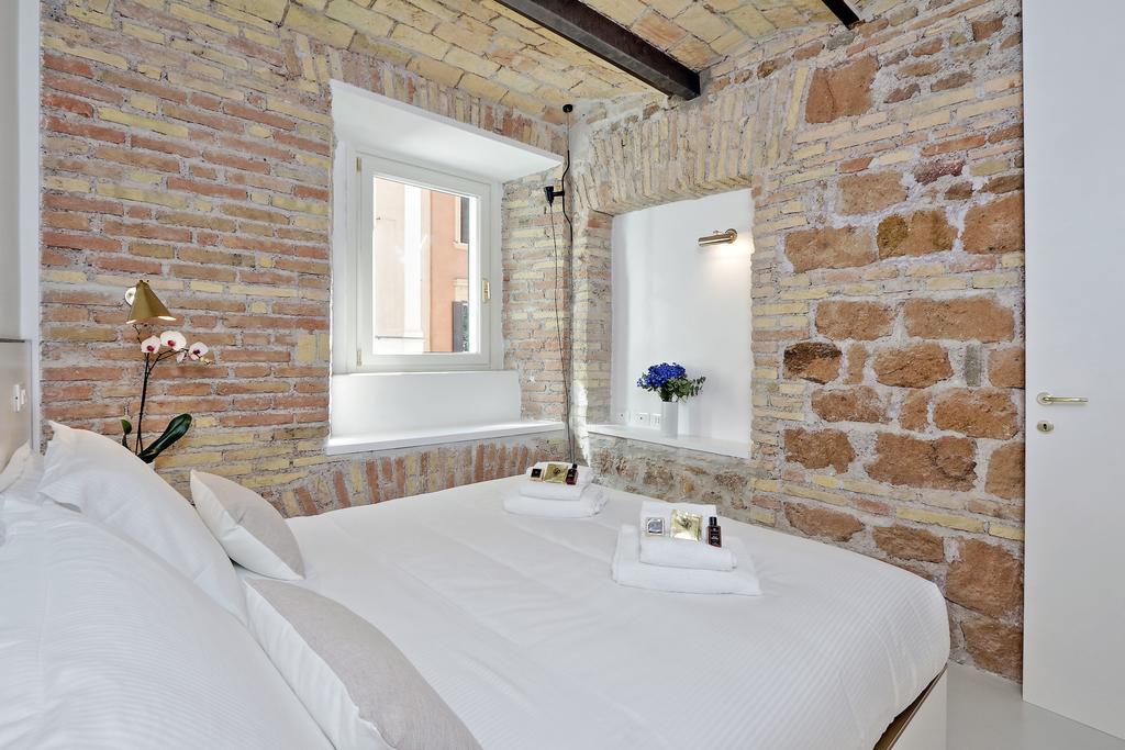 Appartement Ych-Laterano Charme à Rome Chambre photo